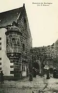 Le manoir de Keraës au début du XXe&nbsp;siècle.