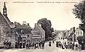 Plounérin : la chapelle Notre-Dame de Bon-Voyage et la route nationale au début du XXe&nbsp;siècle (carte postale).