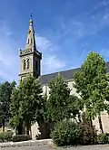 Église Saint-Gentien : vue extérieure d'ensemble.