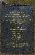Plaque de la stèle près de la mairie.