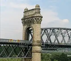 Arche du pont.