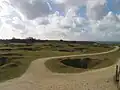 Cratères de bombes.