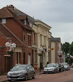 Le bureau de poste.