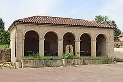 Le lavoir du bourg.