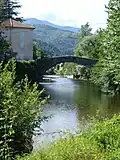 Vieux pont à Pont-de-Rastel