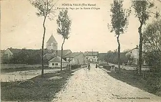 Carte postale du village vers 1910.