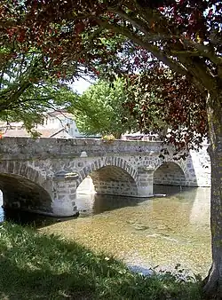 Le pont.