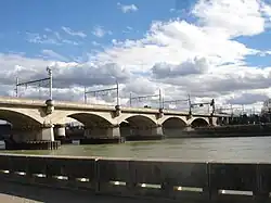 Le pont Poincaré
