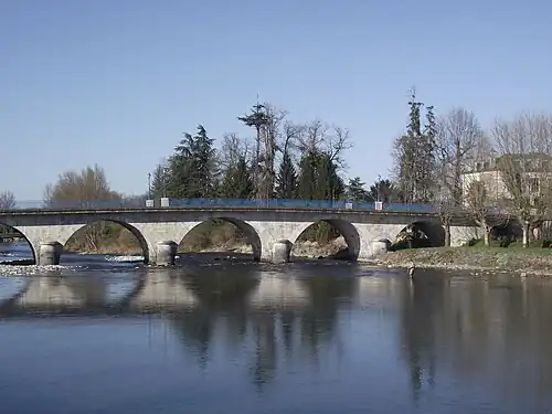 Pont.
