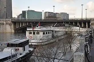 Pont vu de la rive droite,côté Neuilly-sur-Seine.
