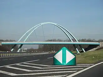 Balise J14a de modèle normal sur l'autoroute A19, aire de Villeroy.