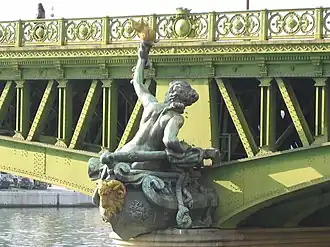 La Navigation, représentant la batellerie parisienne.