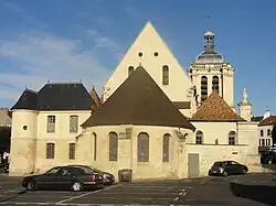 Vue depuis l'est.
