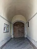 Porche d'entrée de l'église.
