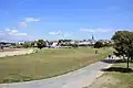 La ville et l'esplanade des Pâtis.