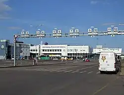L'entrée du port.