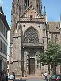 Le portail de Saint-Georges.