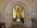 Portail occidental en arc brisé