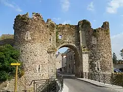 Porte Saint-Roch.