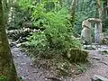 Moulin de Porte Traine. Voûte support de meules et porte