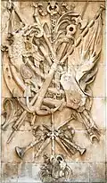 Bas relief (en bas à gauche)