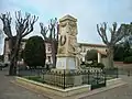 Le monument aux morts.