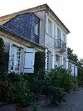 La façade nord du château de Mongenan.