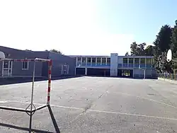 Porzh ar skolaj