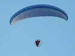 paramoteur en vol