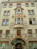 Façade