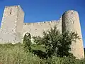 Murs, donjon et porte gothique de la via Camponeschi