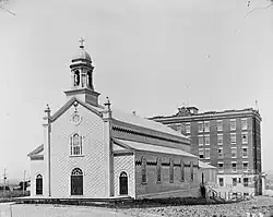 Église en bois vers 1920