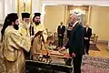 Prestation de serment du nouveau Premier ministre grec Geórgios Papandréou le 6 octobre 2009, devant les autorités religieuses grecques.