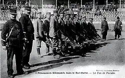 Le pas de parade