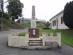Monument aux morts.