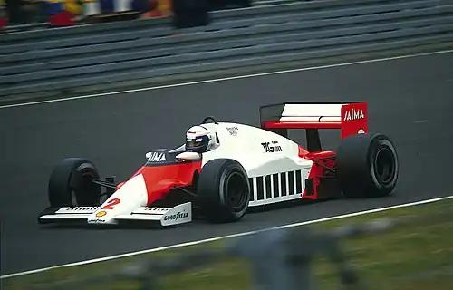 Photo d'Alain Prost au Grand Prix d'Allemagne 1985.