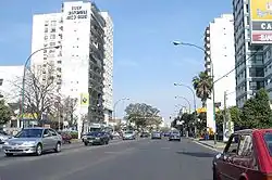 L' Avenida del Libertador dans sa traversée d'Olivos