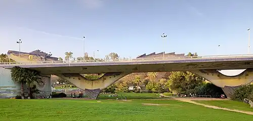 Le pont du Dragon.