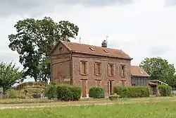 L'ancienne gare de Puisieux-et-Clanlieu.