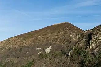 Le puy de l'Ouire.