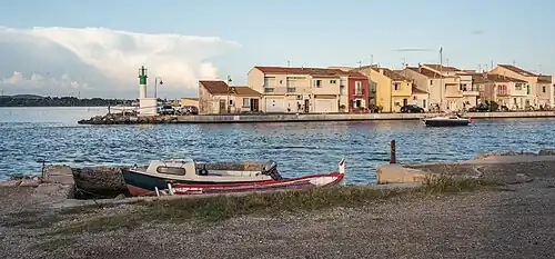 Quai du Mistral.
