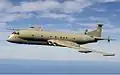 avion dérivé du comet, fuselage plus gros, peint en gris