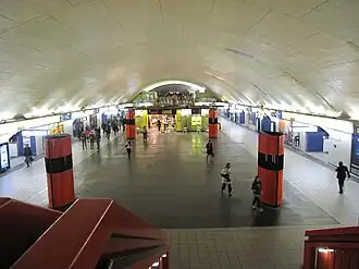 Le hall de la gare en 2011.