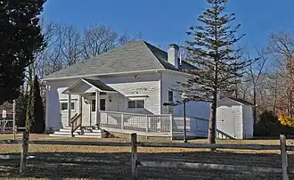 Estell Manor