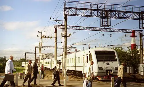 Modèle EM2 retiré circulant en direction de l'aéroport Domodedovo en 2008.