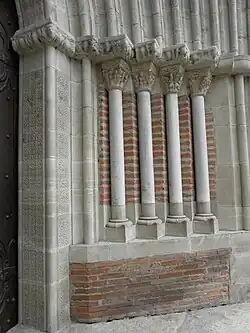 Colonnes et chapiteaux sud