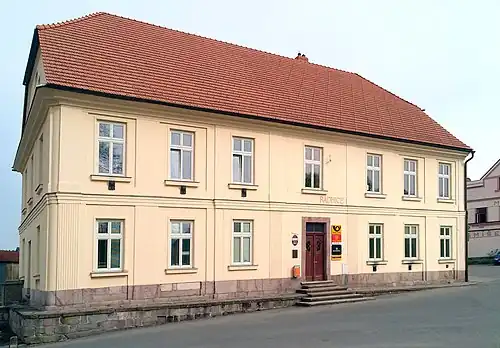 Hôtel de ville.