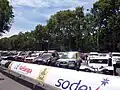 Les autos du Dakar stationnés à Palermo avant le départ du rallye