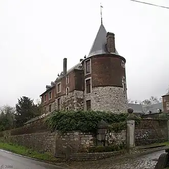 Photographie d'un bâtiment médiéval.