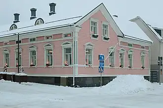 Rantakatu 7.
